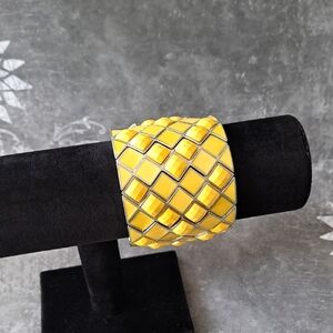 Chic Yellow and Silvertone Women's Stretch Bracelet